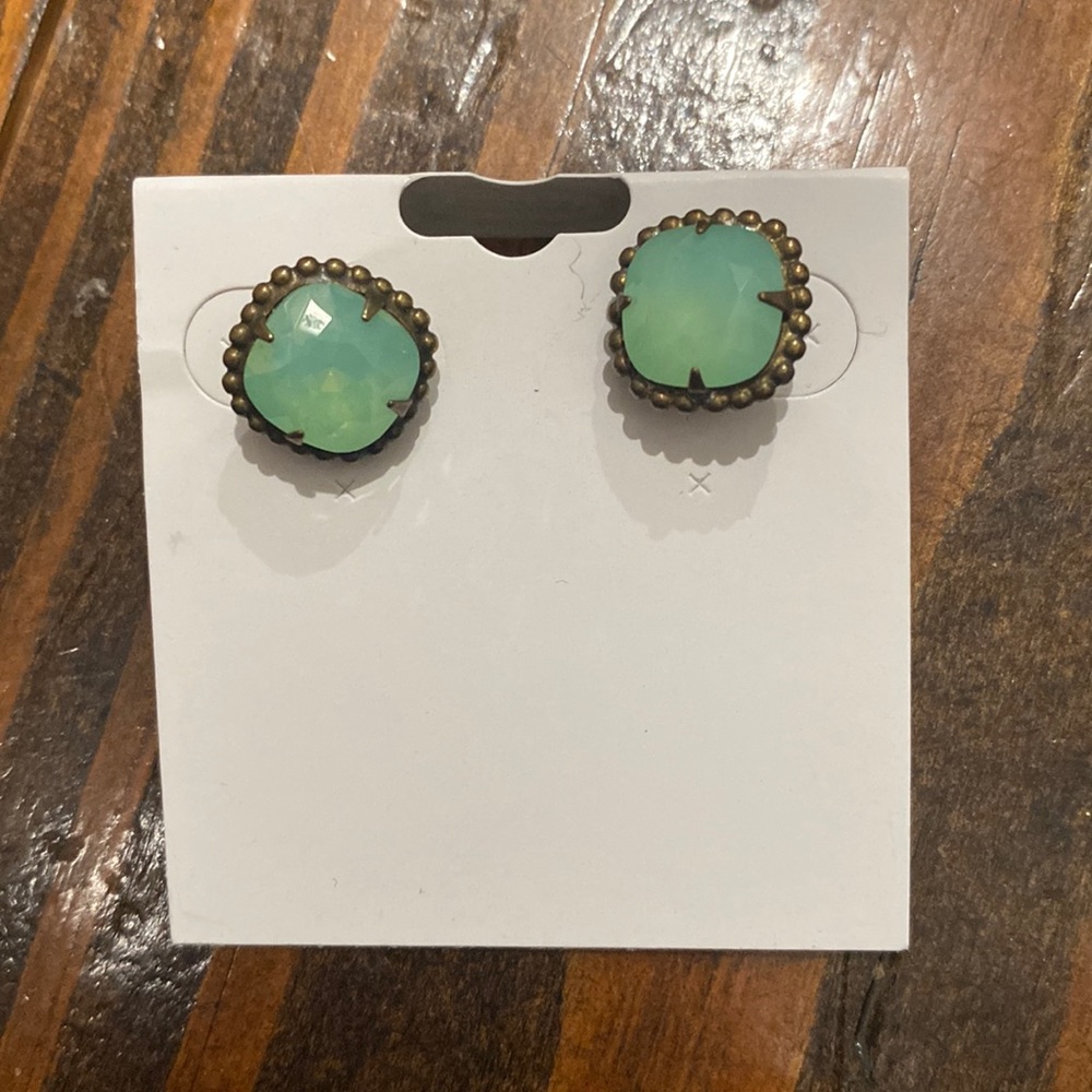 Sorrelli earrings